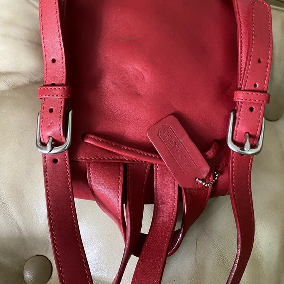 Authentic Coach RED Leather Turnlock Daypack Backpack Bag Nickel Hardware - Picture 5 of 16